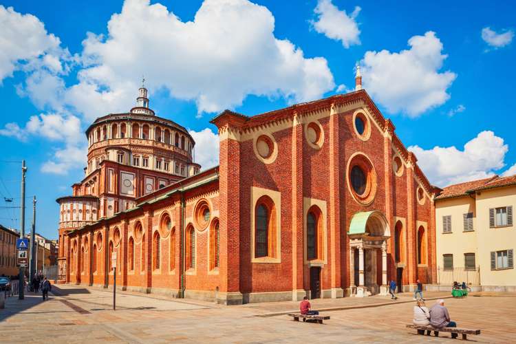 Scopri Milano con i tour panoramici ufficiali in autobus hop-on hop-off – Percorsi flessibili, monumenti iconici e viste mozzafiato nel 2025